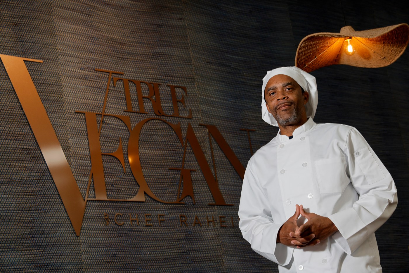 New Delray cafe turns fried chicken, pizza, ice cream into plant-based delights