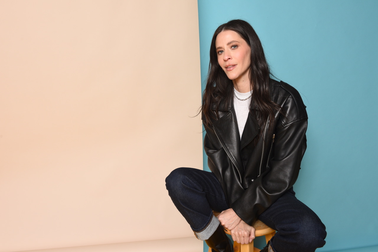 Ticket alert: Star of Netflix hit ‘Nobody Wants This’ coming to South Florida