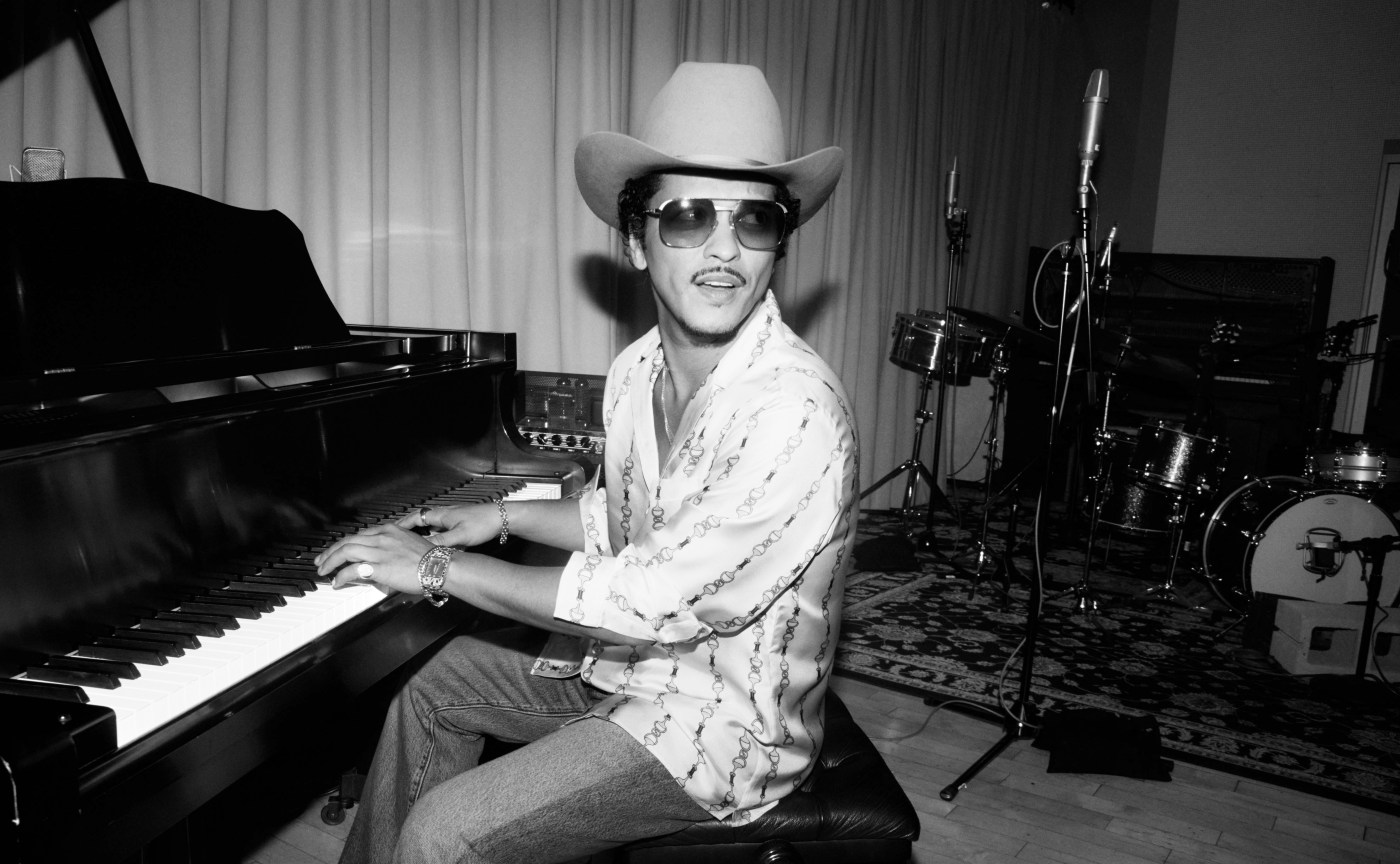 Mega ticket alert! 20 concerts on sale: Bruno Mars, A$AP Rocky, Pitbull, Diana Ross, James Taylor